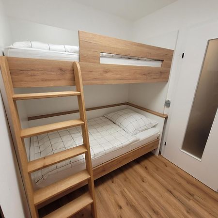 Gerlitzen-Apartments Kanzelhohe ภายนอก รูปภาพ