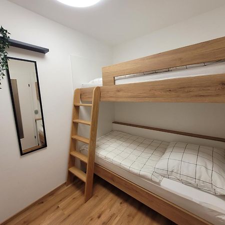 Gerlitzen-Apartments Kanzelhohe ภายนอก รูปภาพ